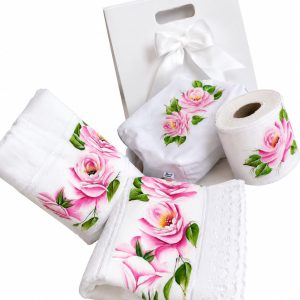 Kit Porta Papel Bordado com Toalhas e Necessaire